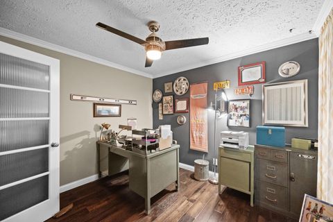 Tiny photo for 8121 N County Rd 850 W, Rossville, IN 46065 (MLS # 202544250)