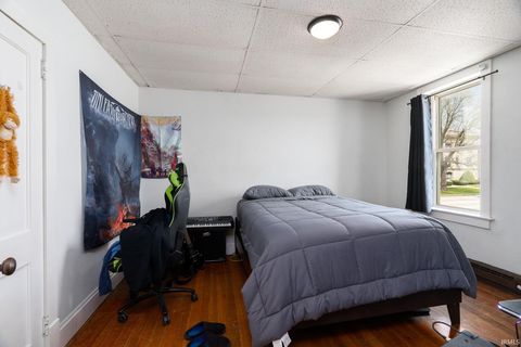 Tiny photo for 208 S Market Street, Delphi, IN 46923 (MLS # 202514317)