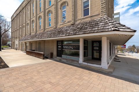 Tiny photo for 208 S Market Street, Delphi, IN 46923 (MLS # 202514317)