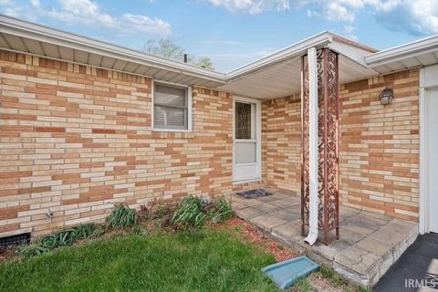 Tiny photo for 3100 E 100 SOUTH, Kokomo, IN 46902 (MLS # 202613674)