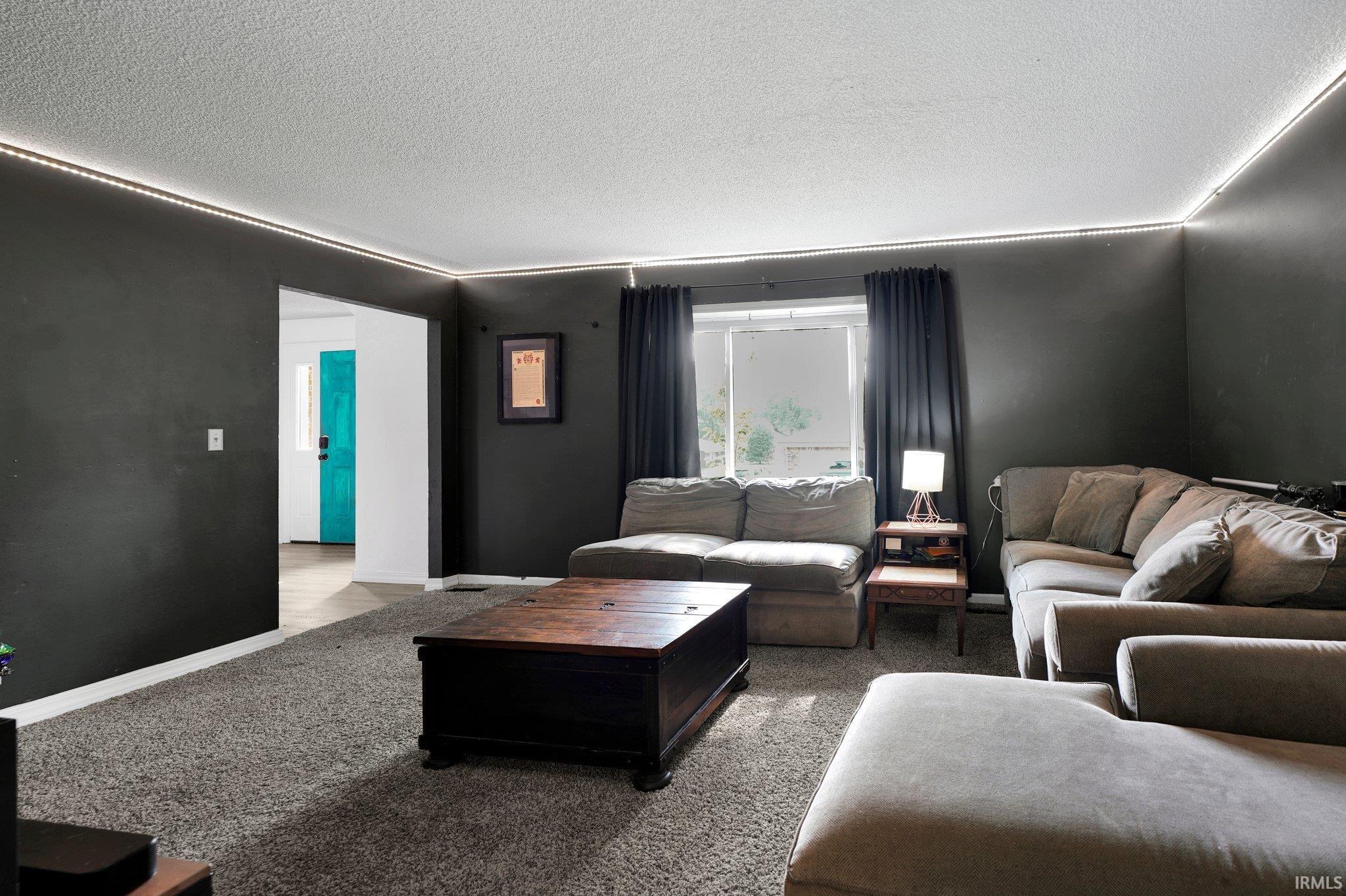 Newburgh, Indiana 47630, United States, 4 Bedrooms Bedrooms, ,3 BathroomsBathrooms,Residential,Active,123214