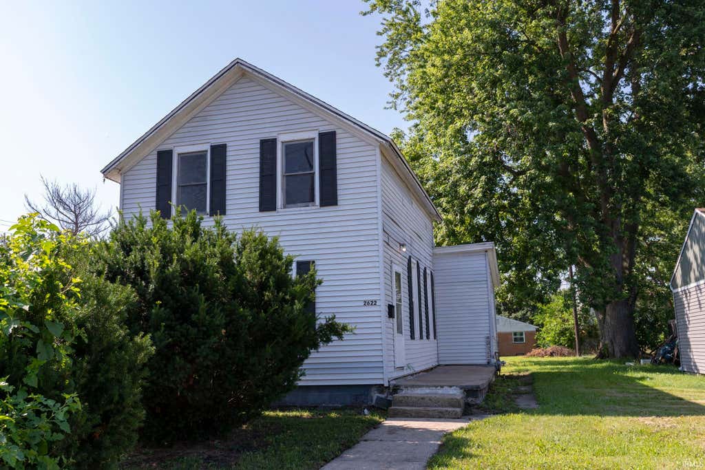 Photo of 2622 Dunham Street, South Bend, IN 46619 (MLS # 202627362)