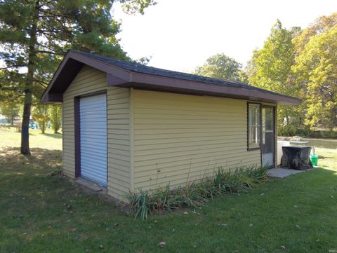 Tiny photo for 3964 N Lake Rd 24 E Road, Monticello, IN 47960 (MLS # 202439683)