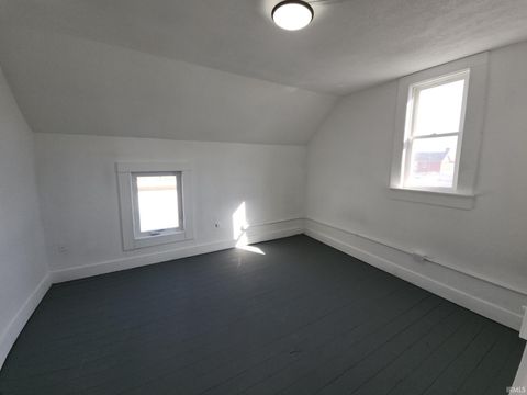 Tiny photo for 125 W Ottawa Street, Logansport, IN 46947 (MLS # 202604572)