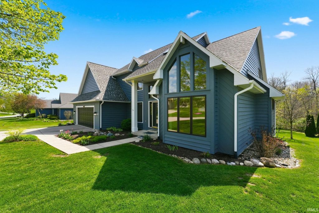 Photo of 11435 Dell Loch Way, Fort Wayne, IN 46814 (MLS # 202614580)