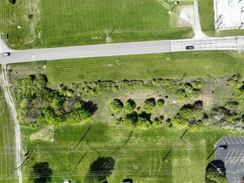 Tiny photo for Gordon Road, Monticello, IN 47960 (MLS # 202248603)