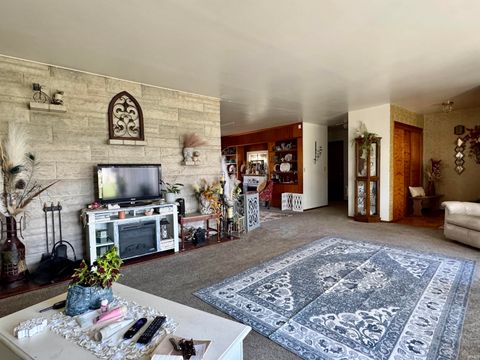 Tiny photo for 1202 N Sheridan Road, Marion, IN 46952 (MLS # 202609203)