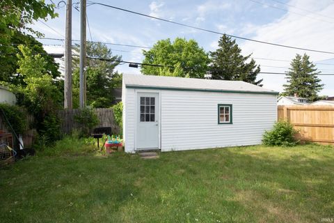 Tiny photo for 1422 Virginia Street, Lafayette, IN 47905 (MLS # 202518774)