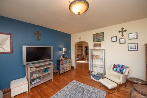 Tiny photo for 1422 Virginia Street, Lafayette, IN 47905 (MLS # 202518774)