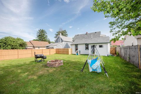 Tiny photo for 1422 Virginia Street, Lafayette, IN 47905 (MLS # 202518774)