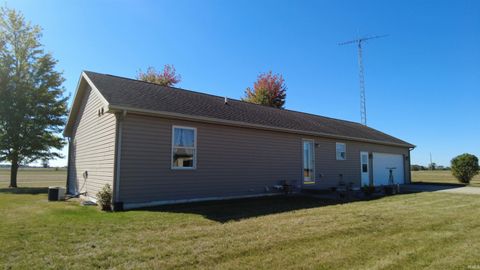 Tiny photo for 7563 E 600 N Road, Monticello, IN 47960 (MLS # 202541124)