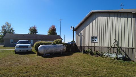Tiny photo for 7563 E 600 N Road, Monticello, IN 47960 (MLS # 202541124)