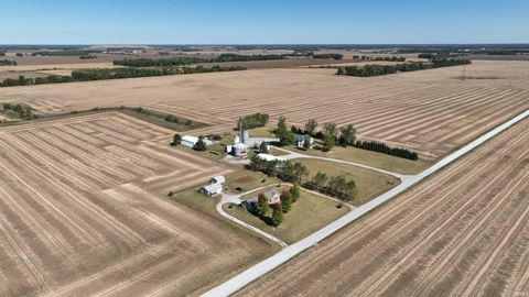 Tiny photo for 7563 E 600 N Road, Monticello, IN 47960 (MLS # 202541124)