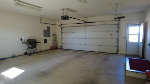 Tiny photo for 7563 E 600 N Road, Monticello, IN 47960 (MLS # 202541124)