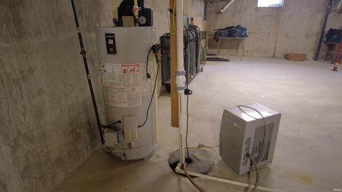 Tiny photo for 7563 E 600 N Road, Monticello, IN 47960 (MLS # 202541124)