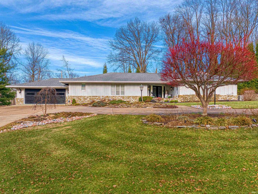 Photo of 300 Stonegate Road, Evansville, IN 47711 (MLS # 202548099)