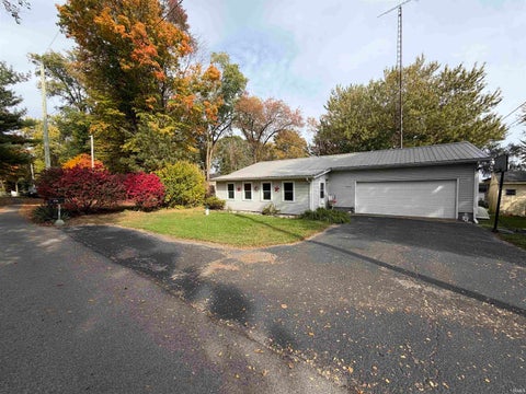 Tiny photo for 3634 E Conwell Drive, Monticello, IN 47960 (MLS # 202631431)