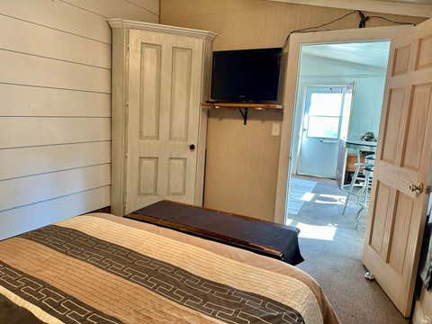 Tiny photo for 3634 E Conwell Drive, Monticello, IN 47960 (MLS # 202631431)