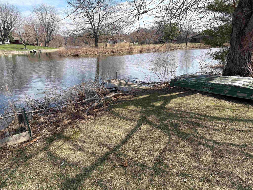 Photo of 10686 N C Drive, Kendallville, IN 46755 (MLS # 202610926)