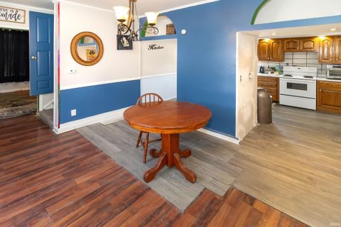 Tiny photo for 423 W Sycamore Street, Boonville, IN 47601 (MLS # 202616188)