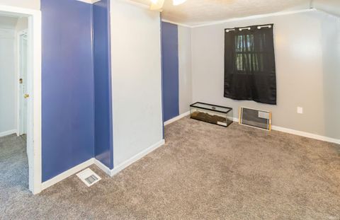 Tiny photo for 423 W Sycamore Street, Boonville, IN 47601 (MLS # 202616188)