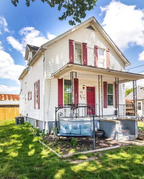 Tiny photo for 423 W Sycamore Street, Boonville, IN 47601 (MLS # 202616188)