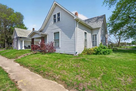 Tiny photo for 108 N Cicott Street, Logansport, IN 46947 (MLS # 202614250)