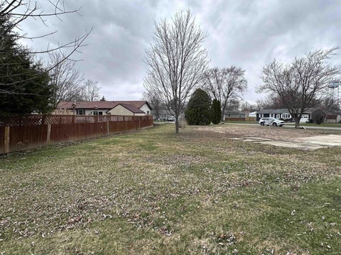 Tiny photo for 469 Indiana Avenue, Parker City, IN 47368 (MLS # 202643844)