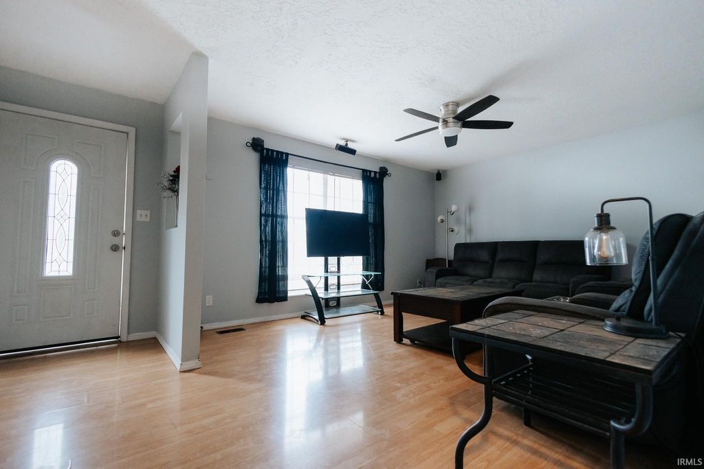 Photo of 6699 Heritage Drive, Newburgh, IN 47630 (MLS # 202601675)