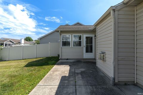 Tiny photo for 4055 Ensley Street, Lafayette, IN 47909 (MLS # 202532112)
