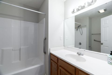 Tiny photo for 4055 Ensley Street, Lafayette, IN 47909 (MLS # 202532112)