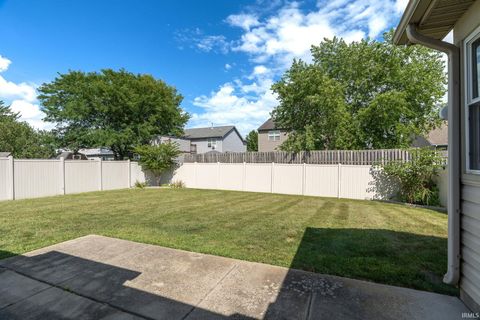 Tiny photo for 4055 Ensley Street, Lafayette, IN 47909 (MLS # 202532112)