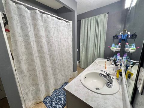 Tiny photo for 808 19Th Street, Logansport, IN 46947 (MLS # 202524967)