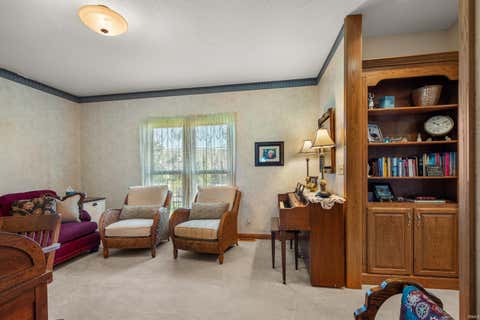 Tiny photo for 2909 W Bonaire Avenue, Muncie, IN 47302 (MLS # 202625498)