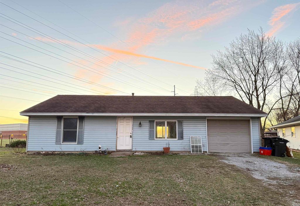 Photo of 1049 Shenandoah Drive, Lafayette, IN 47905 (MLS # 202607529)