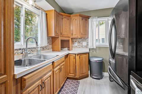 Tiny photo for 618 S 28th Street, Lafayette, IN 47904 (MLS # 202543209)