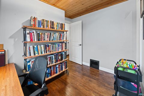 Tiny photo for 618 S 28th Street, Lafayette, IN 47904 (MLS # 202543209)