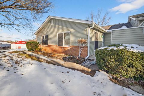 Photo of 751 E Waterloo Court, Bloomington, IN 47401 (MLS # 202549211)