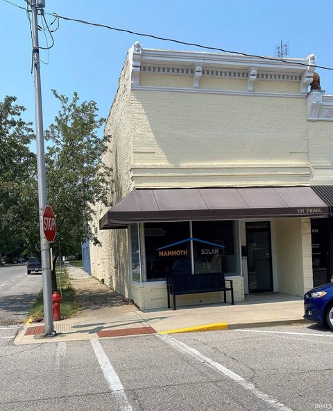 Photo of 101 E Pearl Street, Winamac, IN 46996 (MLS # 202319678)