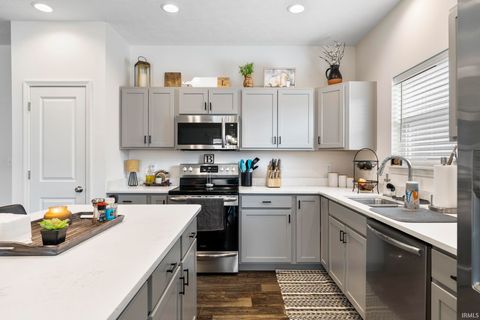 Tiny photo for 216 Wallingford Street, Lafayette, IN 47905 (MLS # 202609015)