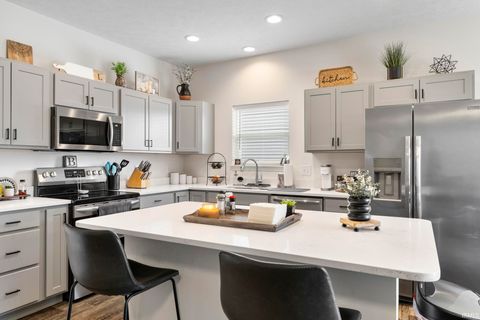 Tiny photo for 216 Wallingford Street, Lafayette, IN 47905 (MLS # 202609015)