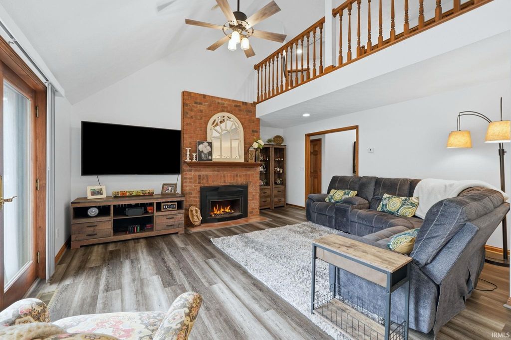 Photo of 9827 Crown Point Drive, Fort Wayne, IN 46804 (MLS # 202619094)