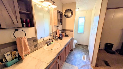 Tiny photo for 13714 E Shady Meadow Drive, Bloomington, IN 47403 (MLS # 202630011)