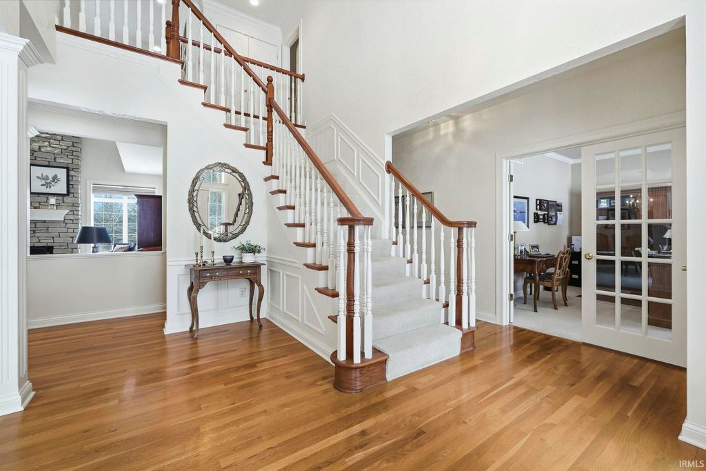 Photo of 2524 Ladue Lane, Fort Wayne, IN 46804 (MLS # 202603237)