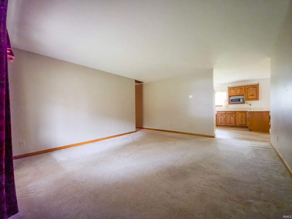 Photo of 411 Cherry Hill Drive, Mount Carmel, IL 62863 (MLS # 202611878)