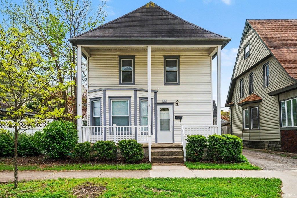 Photo of 611 Bower Street, Elkhart, IN 46514 (MLS # 202615588)