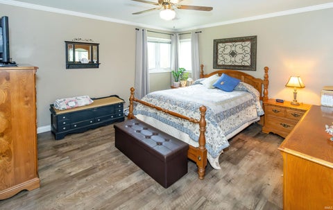 Tiny photo for 1834 Sassafrass Drive, Evansville, IN 47712 (MLS # 202627718)