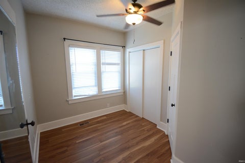 Tiny photo for 1608 Irvington Avenue, Evansville, IN 47712 (MLS # 202644869)