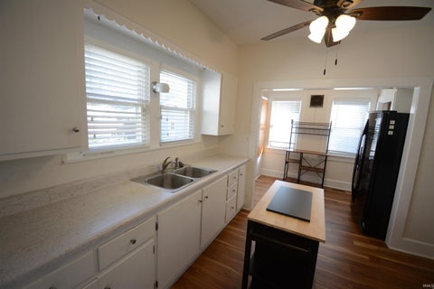 Tiny photo for 1608 Irvington Avenue, Evansville, IN 47712 (MLS # 202644869)