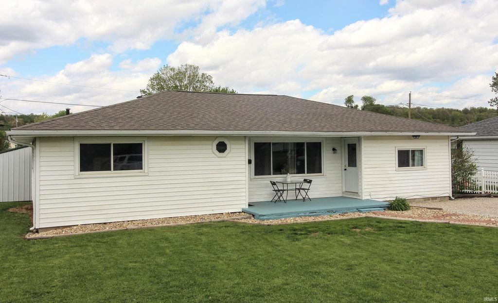 Photo of 427 E Jefferson Street, Spencer, IN 47460 (MLS # 202614321)